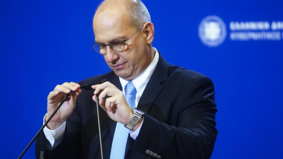 Στη χώρα της λίστας Πέτσα