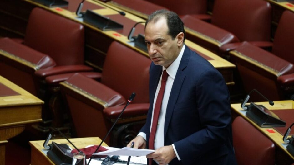 Σπίρτζης : Έχουν γεμίσει τα σώματα ασφαλείας με ανεκπαίδευτους, ακατάλληλους και επικίνδυνους για το κοινωνικό σύνολο «αστυνομικούς»