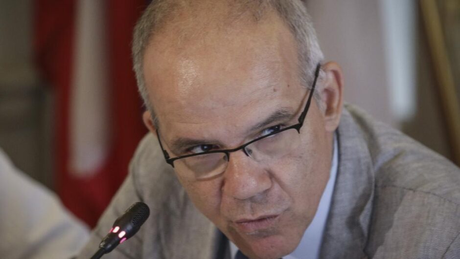 Τάσος Τέλλογλου / Στην Κομισιόν οι αποκαλύψεις για την παρακολούθησή του