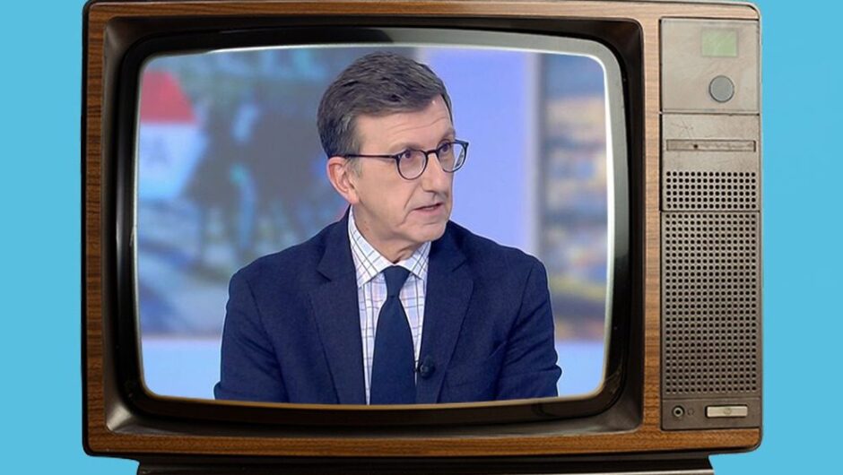 Οι «αμόρφωτοι» κι «ατημέλητοι» να σηκώσουν το χέρι…