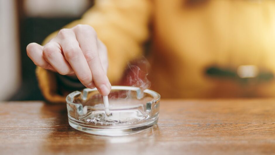 Πώς να κόψετε πιο εύκολα το κάπνισμα: Χρήσιμες τροφές και συμβουλές διατροφής