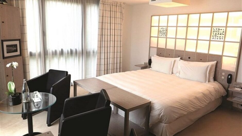 Ηράκλειο: Επ΄ αυτοφώρω σύλληψη ξενοδόχου – Κατηγορείται ότι ζητούσε πίσω μέρος των μισθών