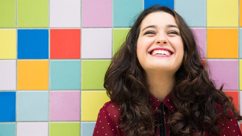 15 τρόποι να γίνουμε χαρούμενοι – Μικρά μυστικά που πρέπει να γνωρίζουμε