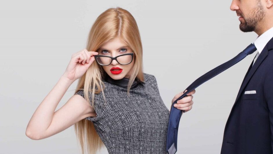 Τι είναι οι FLR στις οποίες η γυναίκα έχει το πάνω χέρι;