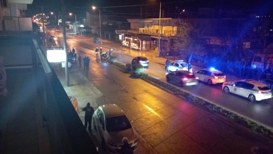 Ιωάννινα: Άγρια επεισόδια με πέτρες, κοντάρια και αλυσίδες έπειτα από τροχαίο – Τέσσερις τραυματίες