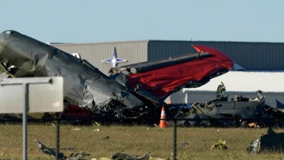 ΗΠΑ / Εξι οι νεκροί από τη σύγκρουση των δύο στρατιωτικών αεροσκαφών στο Ντάλας