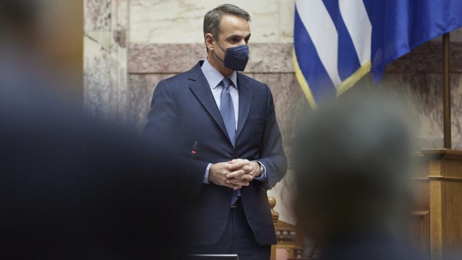 Σκάνδαλο υποκλοπών / «Κρύψτε τον Μητσοτάκη» – Η αγωνία του Μαξίμου μετά τις αποκαλύψεις