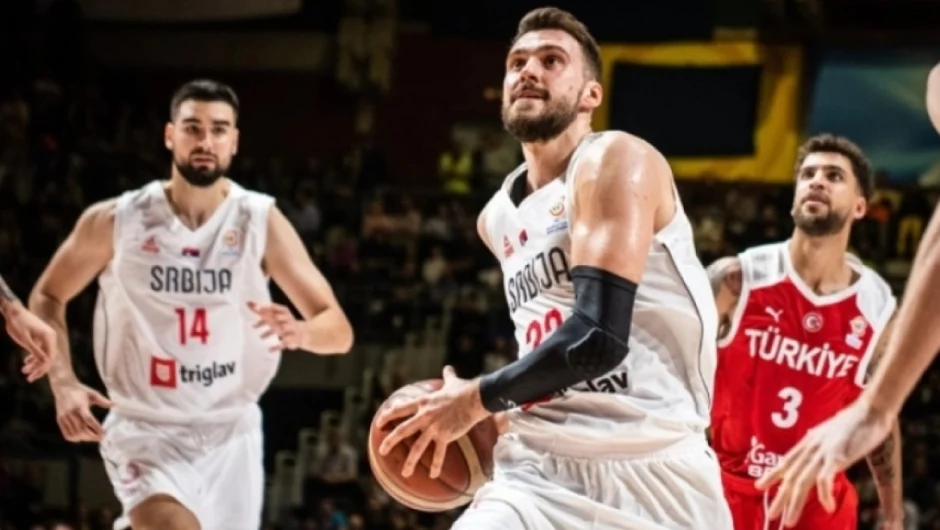 Προκριματικά Μουντομπάσκετ 2023, Σερβία-Τουρκία 77-76: Μεγάλο βήμα πρόκρισης στο Παγκόσμιο με Γκούντουριτς