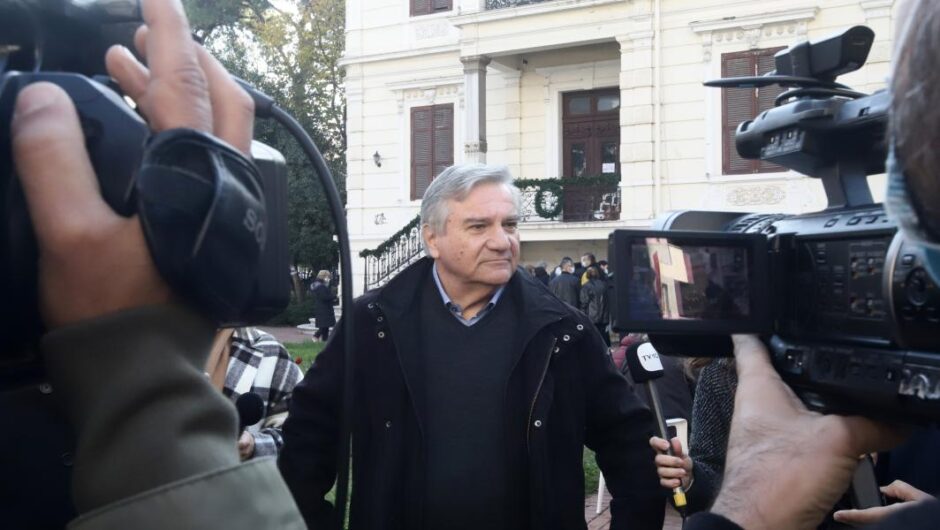 Χάρης Καστανίδης / Η κυβέρνηση εξευτέλισε την Βουλή – Θέλει απόλυτο σκοτάδι