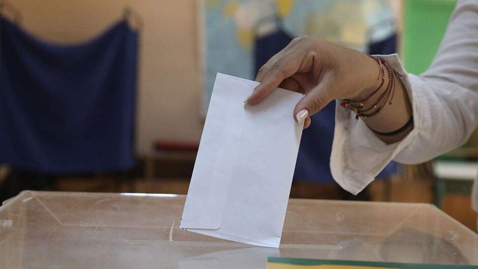 Εκλογές: Νέα σενάρια «δείχνουν» Πάσχα