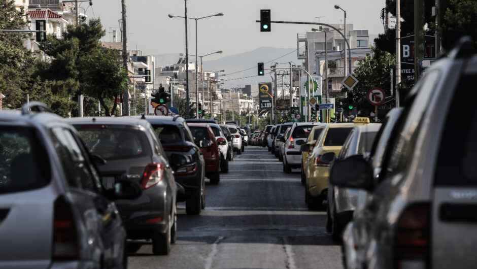 Κατάθεση πινακίδων ΙΧ: Σε ποιες περιπτώσεις θα πρέπει να πάτε στην Εφορία