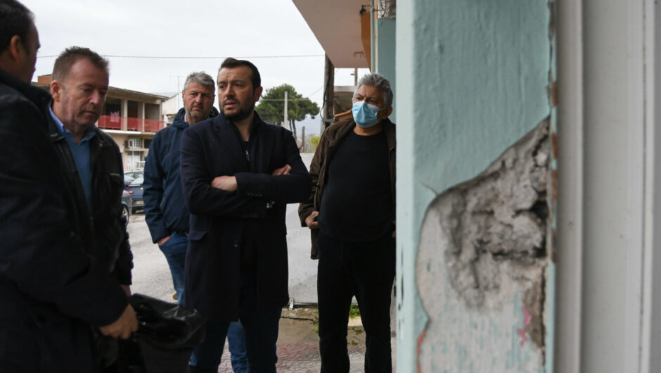 Δαμάσι: Απόγνωση και οργή από τους σεισμόπληκτους που παραμένουν στους οικίσκους – Τί είπαν στον Ν. Παππά (φωτ. & βίντεο)