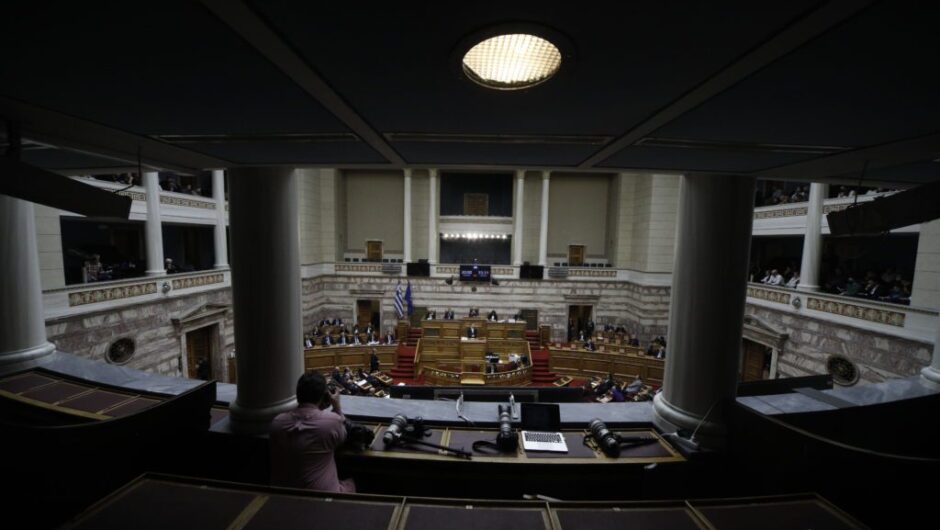 Βουλή: Η αποστομωτική απάντηση Τσίπρα σε Μητσοτάκη για τις αμυντικές δαπάνες
