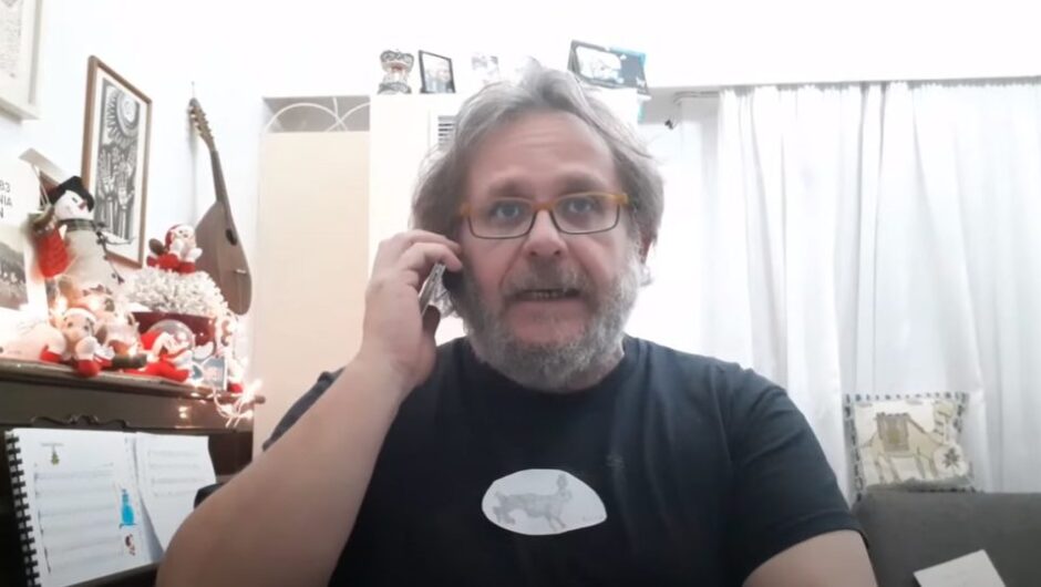 Μιχαηλίδης για Μητσοτάκη στη Βουλή: «Έφυγε σε 3,75 δευτερόλεπτα με “κρότο” – Παγκόσμιο ρεκόρ ταχύτητας» (Video)