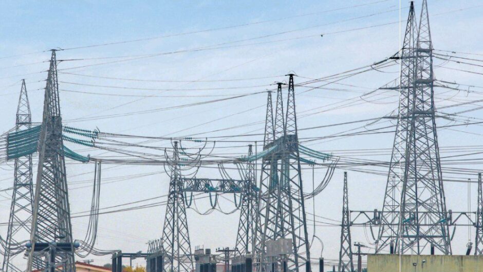 Ενέργεια: Ποδαρικό με αυξήσεις 30% στο ρεύμα