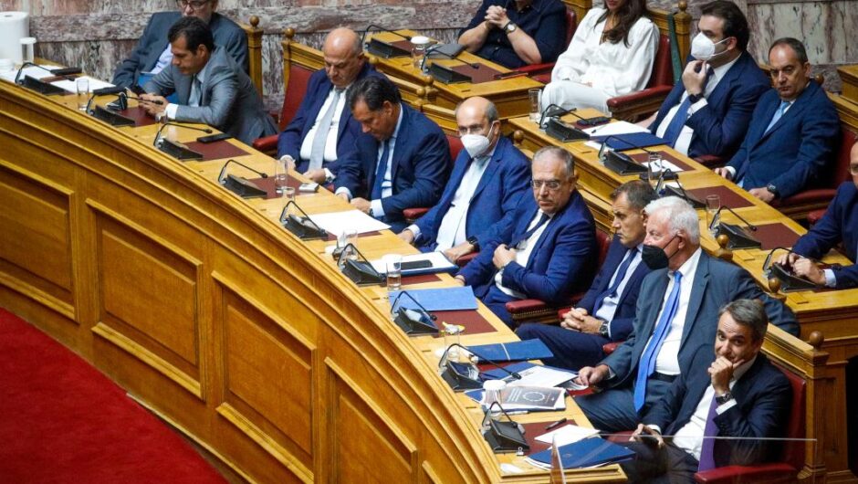 Έρχονται χιλιάδες τροπολογίες