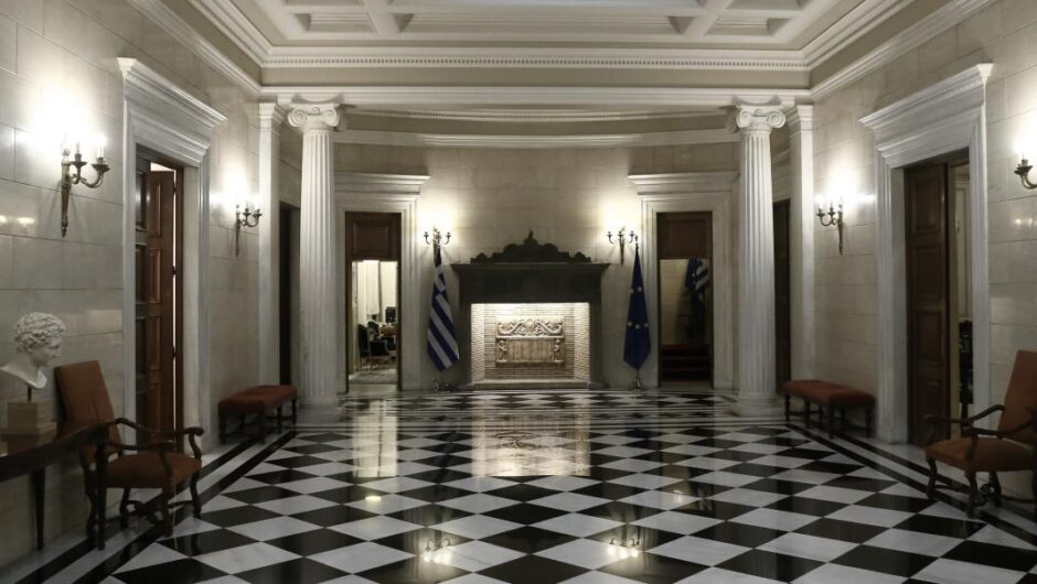 Σκάνδαλο υποκλοπών / Παγωμάρα στο Μαξίμου μετά την αποκάλυψη των New York Times