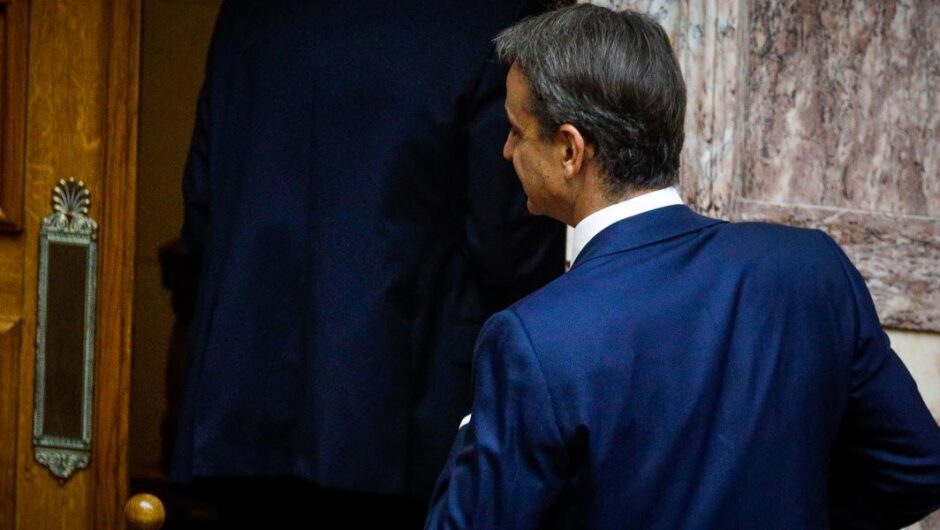 Ένας φευγάτος πρωθυπουργός
