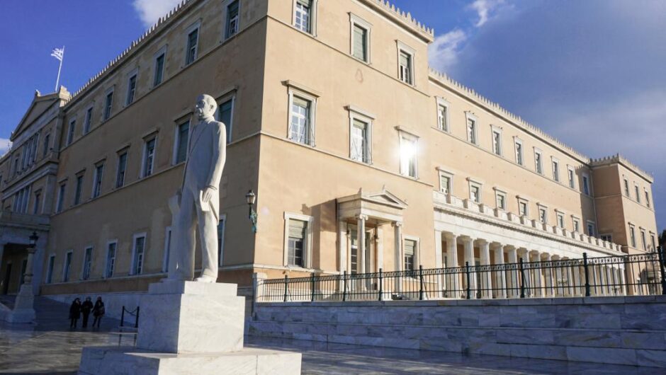 Προϋπολογισμός περισσότερης φτώχειας για τους πολλούς