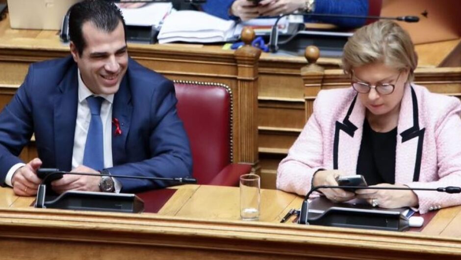 Κυβέρνηση Μητσοτάκη / Στήνουν Υγεία για πολύ λίγους