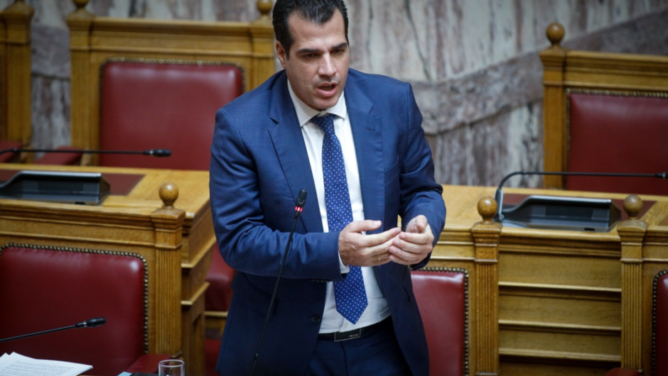 Κυβέρνηση Μητσοτάκη / Αντί για φάρμακα φέρνουν αυξήσεις στις τιμές τους