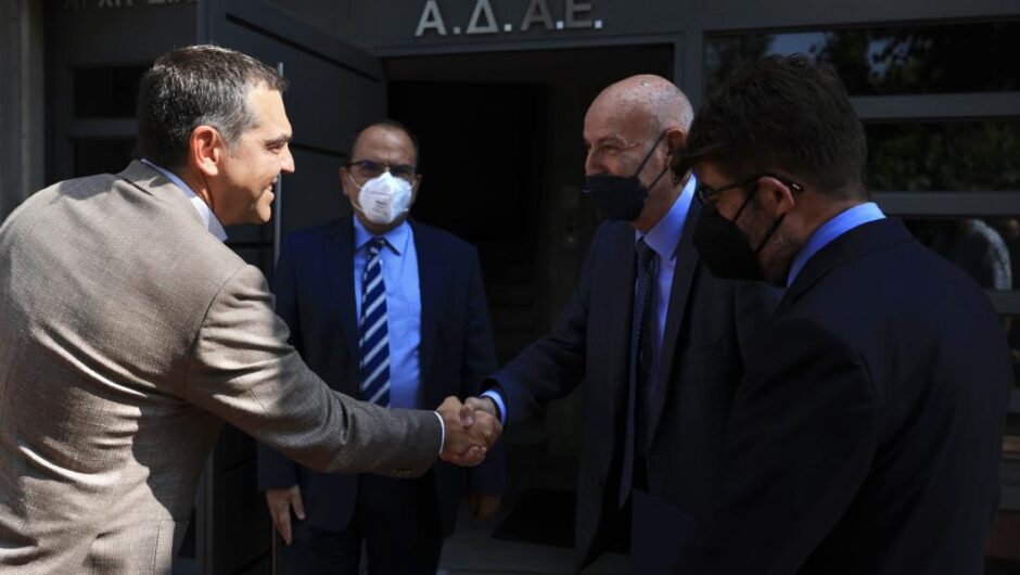 Σκάνδαλο υποκλοπών / Το «ρυπαρό δίκτυο» αποδεικνύεται πως είναι ο ίδιος ο Μητσοτάκης