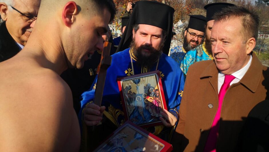 Κόκκαλης για Θεοφάνεια: Επιβεβλημένη η φώτιση απέναντι στη μισαλλοδοξία και τον σφετερισμό που φέρνουν δεινά (φωτ.)