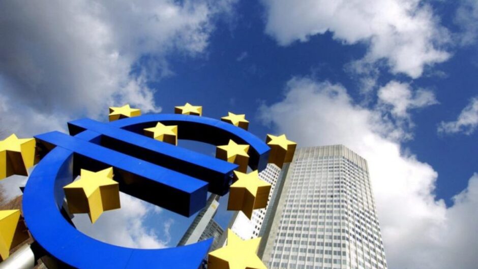 Ξυπνάει η ευρωζώνη;