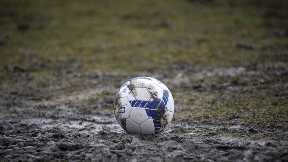 Σοβαρή καταγγελία Γάλλου ποδοσφαιριστή για Πανηλειακό – «Ο πρόεδρος με έπιασε από το λαιμό, με πέταξε σε φράχτη»
