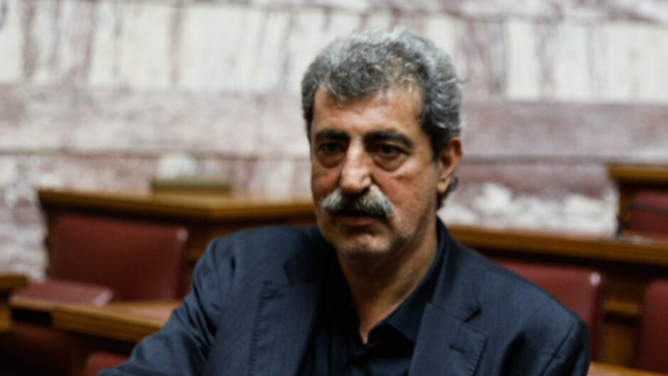 Πολάκης για σκάνδαλο Ρόκα: Έτσι θα συνεχίζουν να τρώνε τα λεφτά οι «γαλάζιες ακρίδες» μέχρι να φύγουν