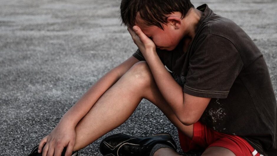 Δράμα / Στη φυλακή 36χρονος για βιασμό του 15χρονου γιου της συντρόφου του