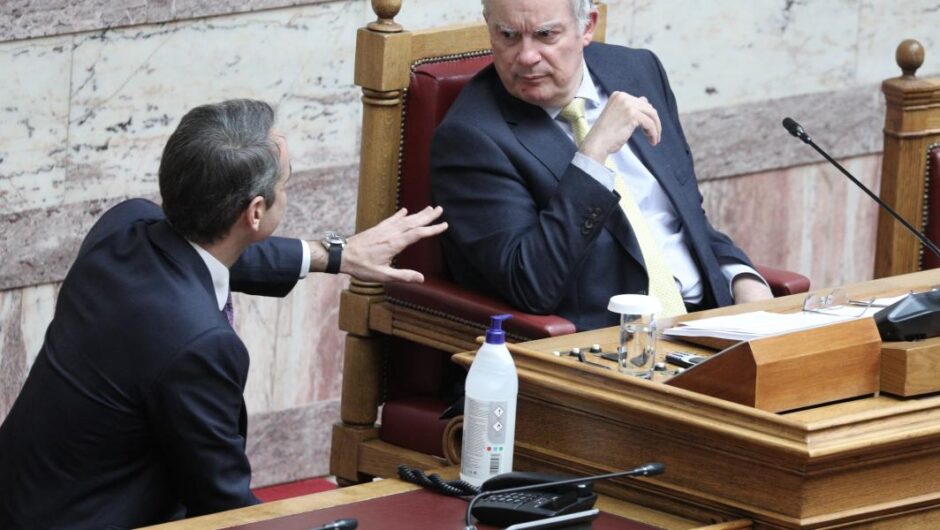 Αυτόκλητοι και παράκλητοι