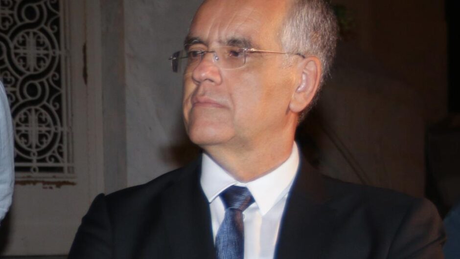 Το πιο βαθύ σκοτάδι