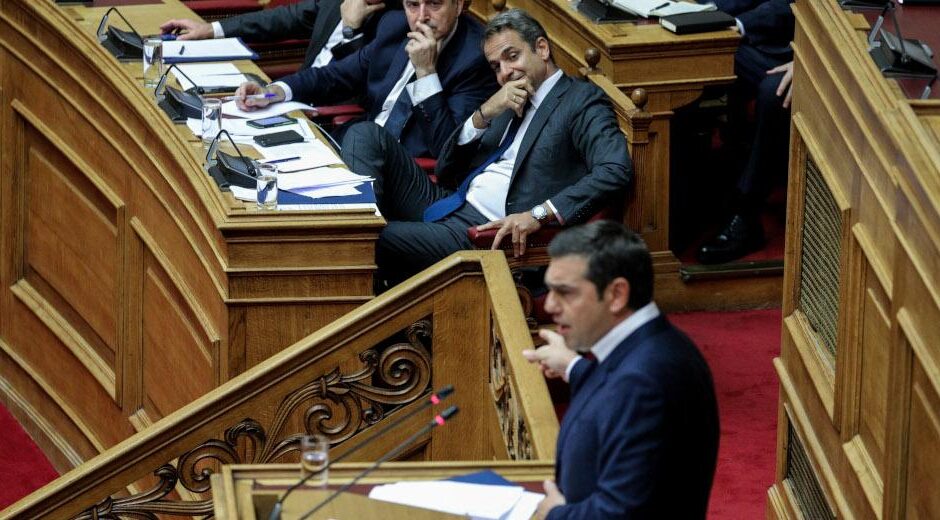 Καλείται ο πρωθυπουργός να δώσει απαντήσεις για τις ελλείψεις φαρμάκων
