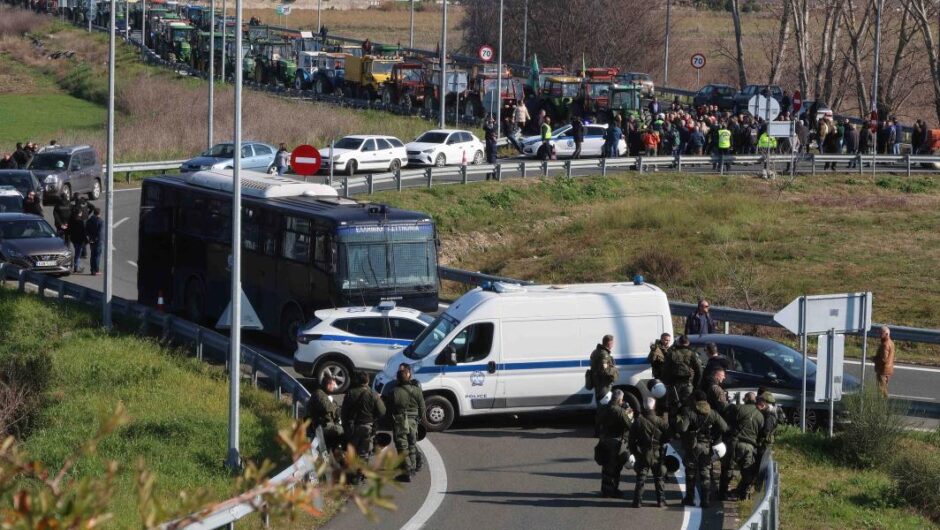 Περιθωριοποιημένοι οι αγρότες από την πολιτική της κυβέρνησης Ν.Δ.