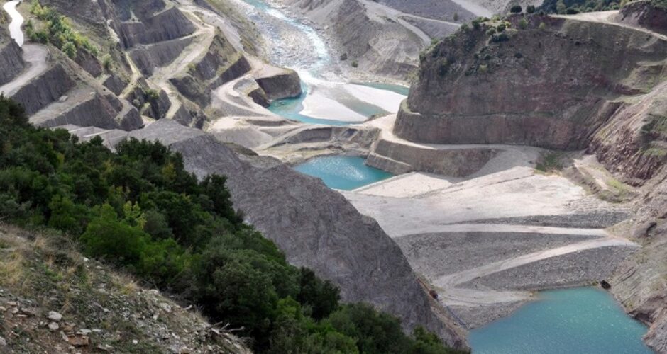 Σκληρή ανακοίνωση ΕΔΥΘΕ κατά Μητσοτάκη: Όφειλε να απολογηθεί στους Θεσσαλούς πολίτες για την «χαμένη τετραετία»