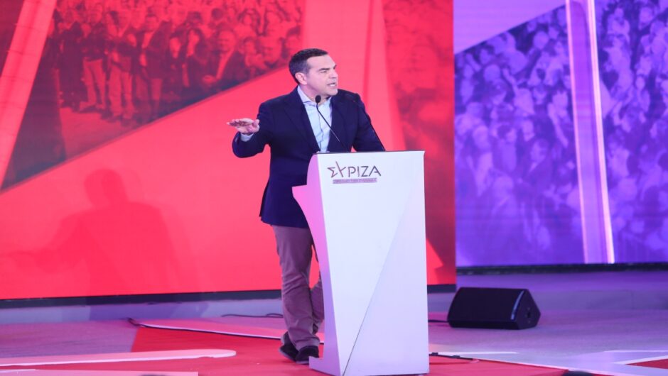 Τσίπρας: Τα πειστήρια της κλοπής Μητσοτάκη βρίσκονται στα σούπερ μάρκετ και στα βενζινάδικα