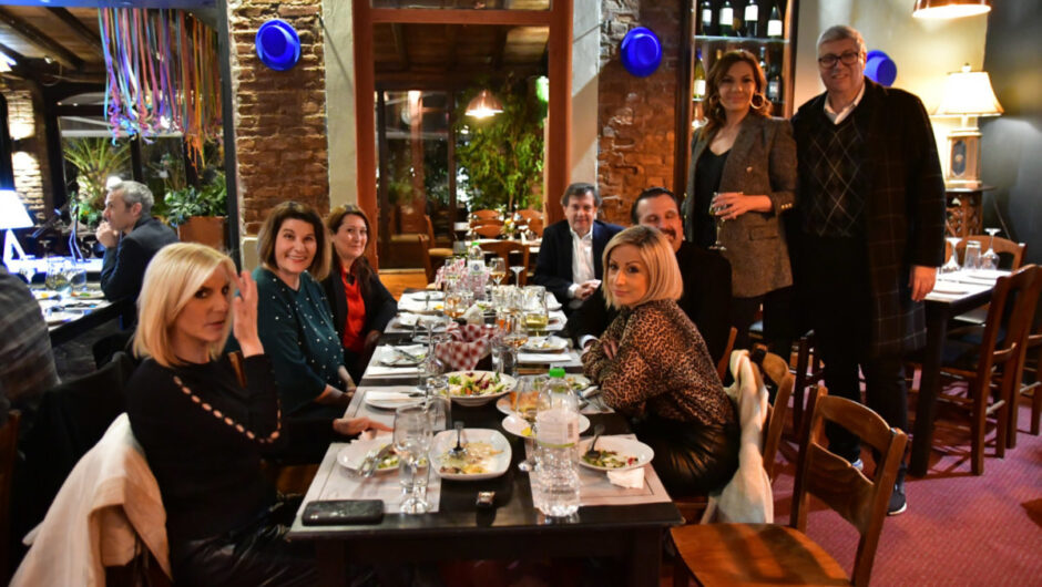 Φιλική βραδιά της Στέλλας Μπίζιου (φωτ.)