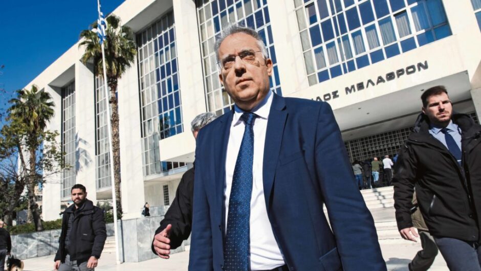 Mαφιόζοι διοικούν την αστυνομία