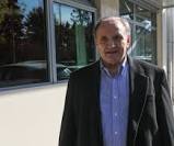 Στέφανος Τζουμάκας…