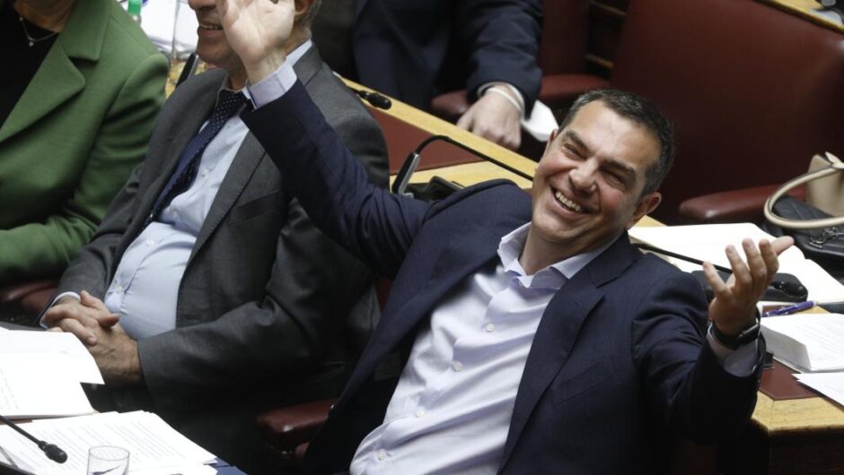Επικό σαρδάμ Μητσοτάκη / «Θέλουμε πρωθυπουργό Τσίπρα ή Μητσοτάκη με κυβέρνηση ΝΔ;» (βίντεο)