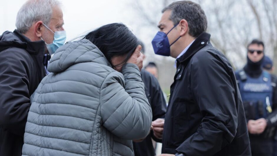 ΣΥΡΙΖΑ για Τέμπη / Τα 4 ερωτήματα στα οποία οφείλει απαντήσεις ο Μητσοτάκης