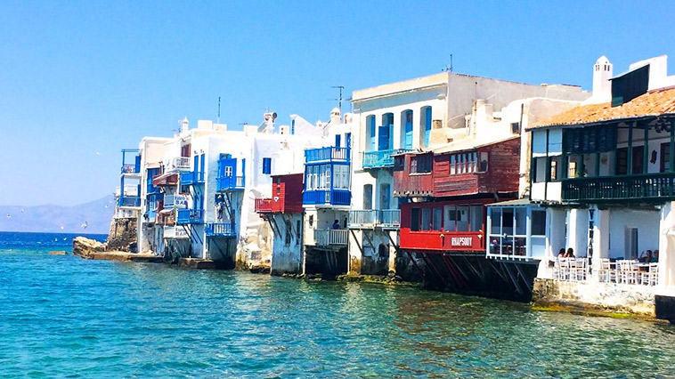 Μύκονος: «Οι μπράβοι με χτυπούσαν με σιδερόβεργες» – Νέα καταγγελία για ξυλοδαρμό