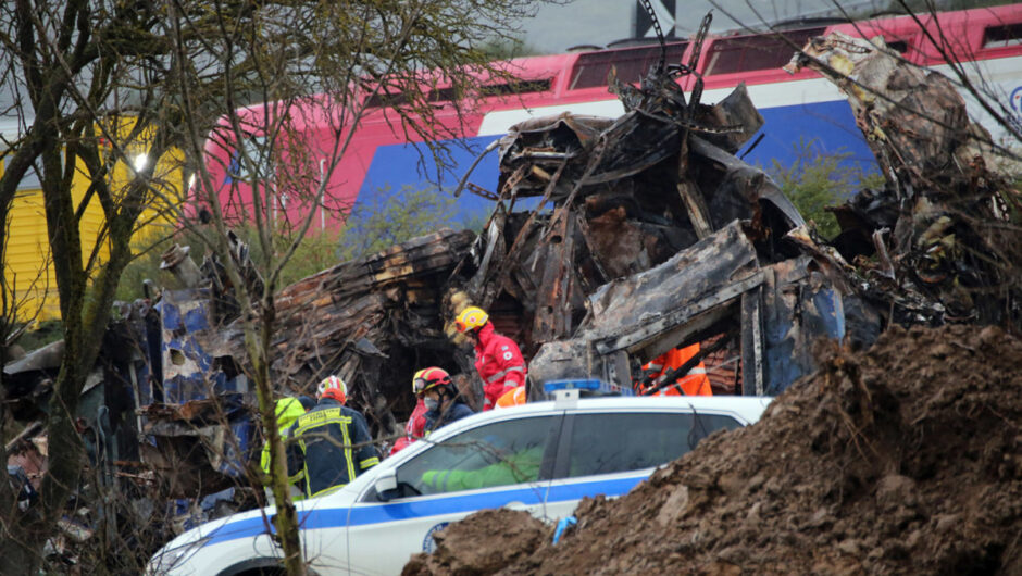 Καθηγητής Καραγιαννίδης για την τραγωδία στα Τέμπη: Κανείς να μην ταξιδέψει με τρένο μέχρι να ολοκληρωθεί το έργο σηματοδότησης