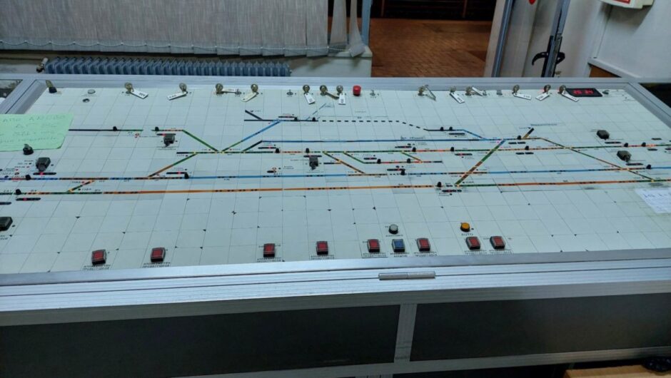 Τέμπη: Τα επτά λάθη του σταθμάρχη Λάρισας που οδήγησαν στην τραγωδία