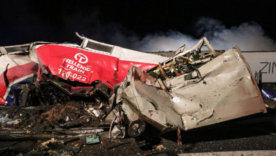 Τέμπη – Πρόεδρος Μηχανοδηγών ΟΣΕ: Αν λειτουργούσαν όλα κανονικά, τα τρένα δεν θα έφευγαν με κόκκινο