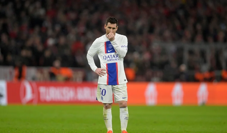 Έντονες αποδοκιμασίες για Μέσι από τους οπαδούς της Παρί Σεν Ζερμέν (video)