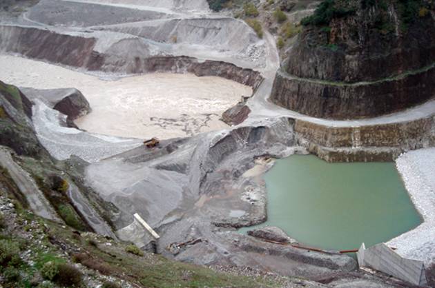 Ο μπαζωμένος Αχελώος (βίντεο)