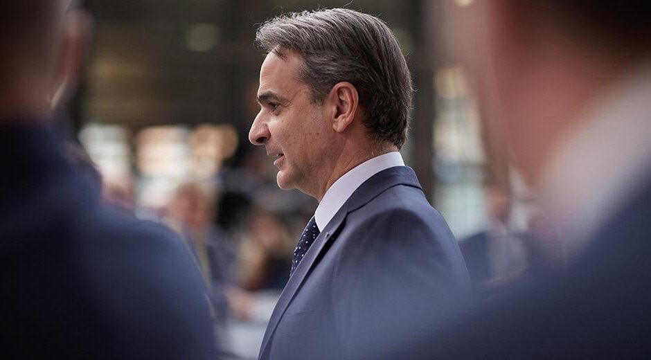 Οι πρόθυμοι, οι φυγόμαχοι και ο ανήξερος αρχηγός
