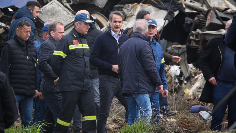 ΣΥΡΙΖΑ – ΠΣ / Να απαντήσουν ως απολογούμενοι στα στοιχεία Σπίρτζη οι εξαφανισμένοι υπουργοί